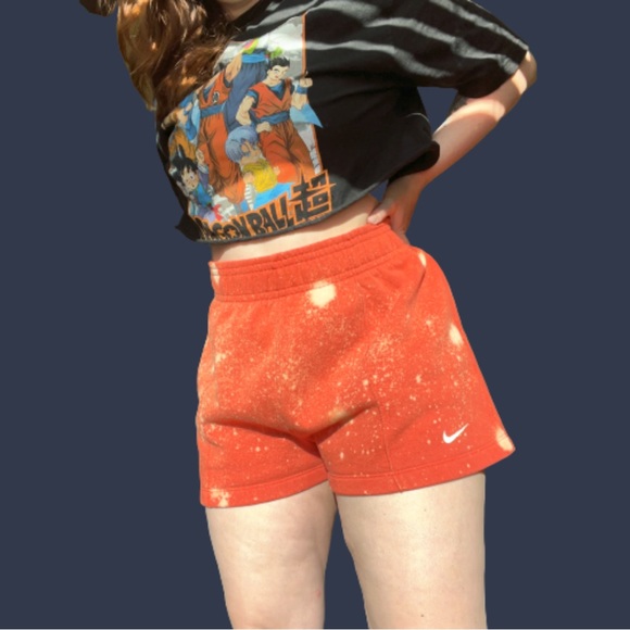 Nike Shorts (NWOT) - Picture 7 of 7